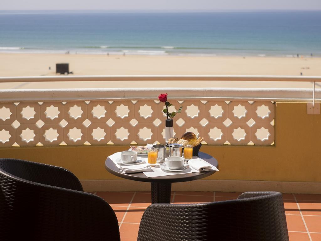 Ap Oriental Beach - Adults Friendly Hotel Portimao Exterior photo